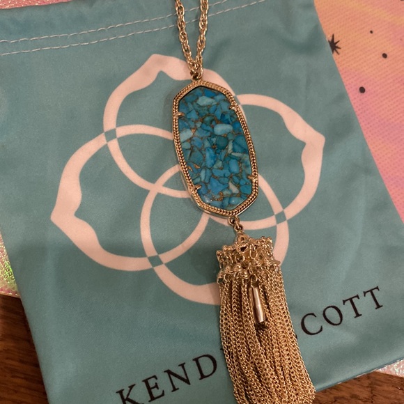 Turquoise and gold Kendra Scott necklace - Picture 2 of 2
